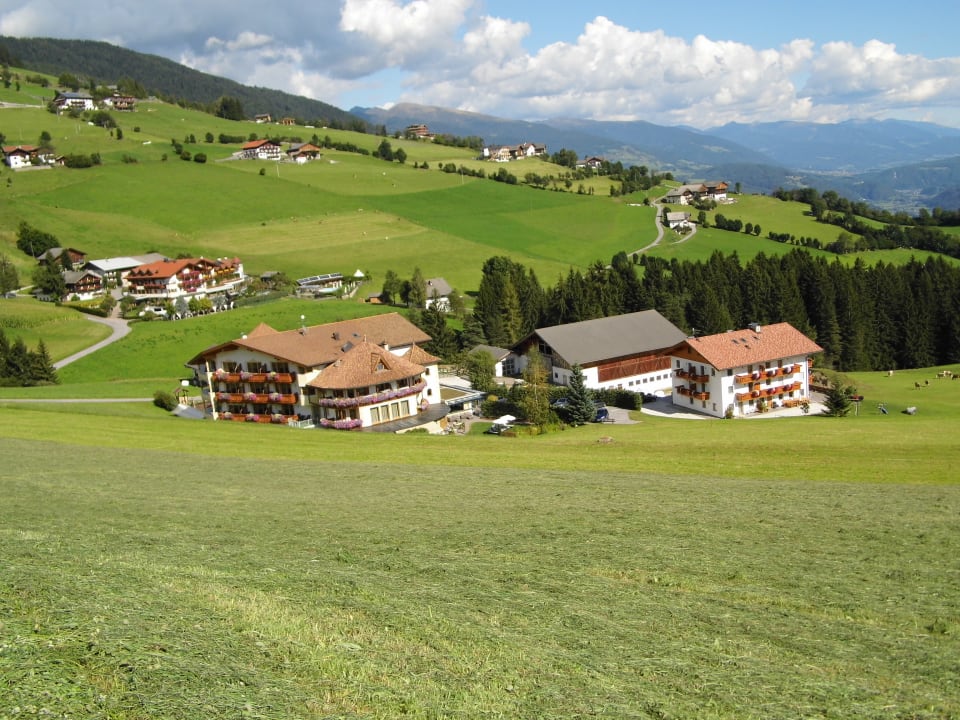 Außenansicht Hotel Edelweiss