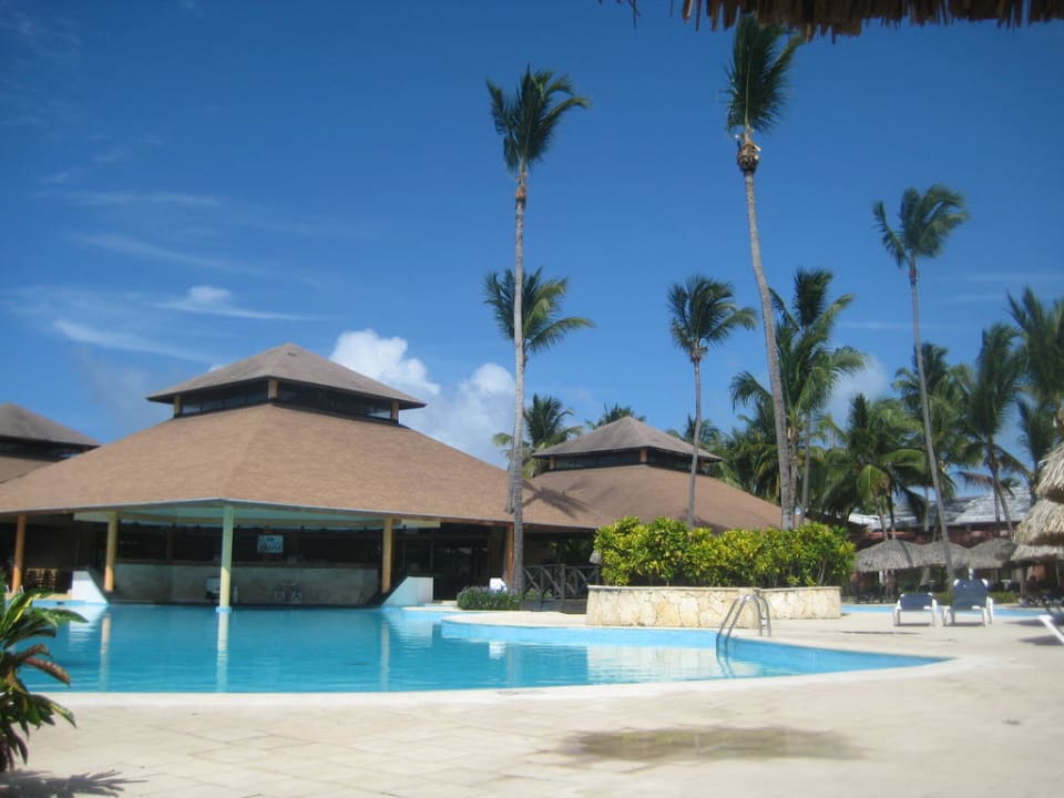Pool Hotel Grand Palladium Palace Resort, Spa & Casino
