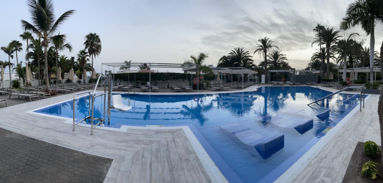 Pool Hotel Riu Palace Maspalomas Adults Only
