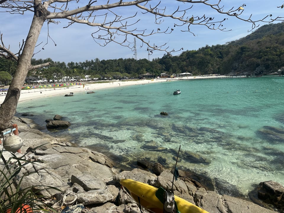 Strand Hotel The Racha