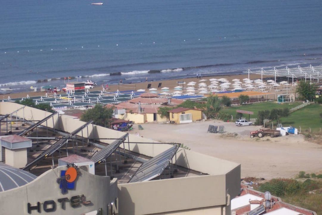 Der Strand vom Hotel aus gesehen Side Alegria Hotel & Spa - Adults only +16