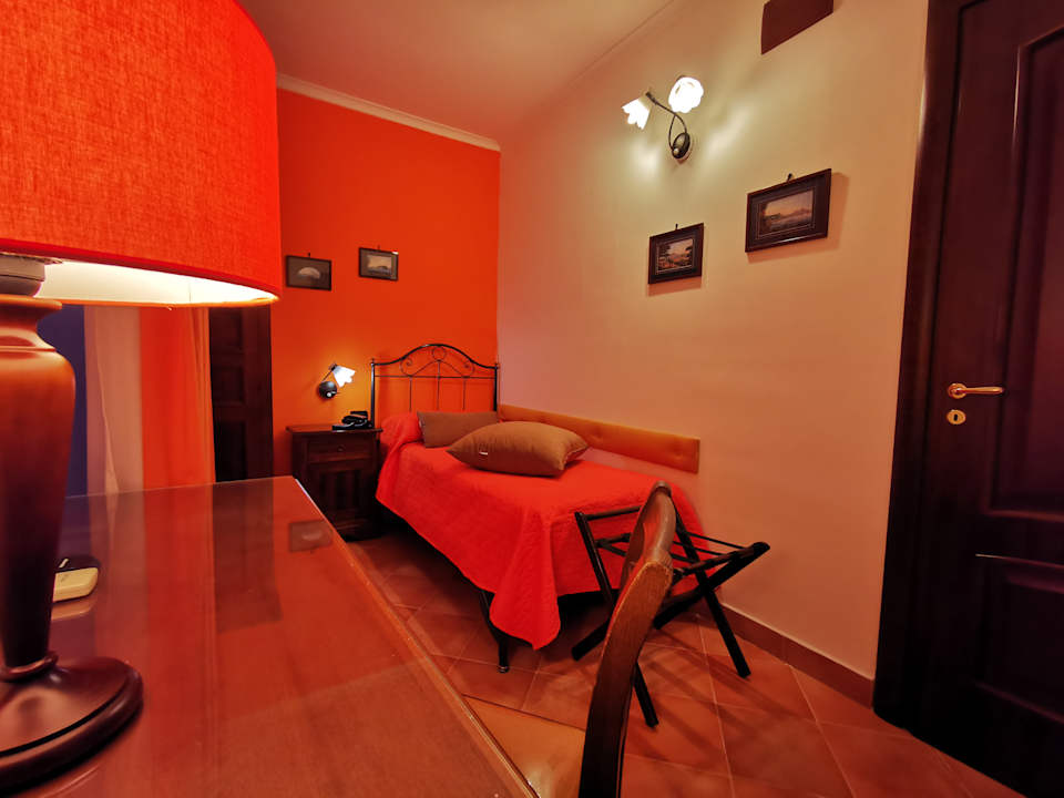 Zimmer Hotel Neapolis