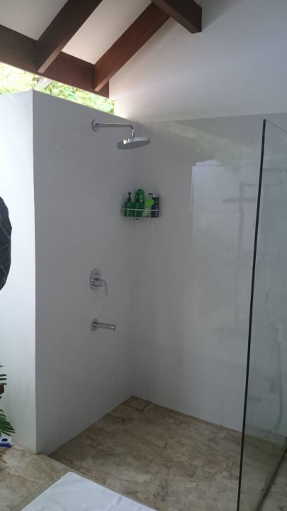 Bad Summer Island Maldives