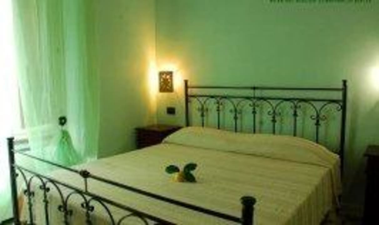 Camera mediterranea Hotel La Corte di Lucina