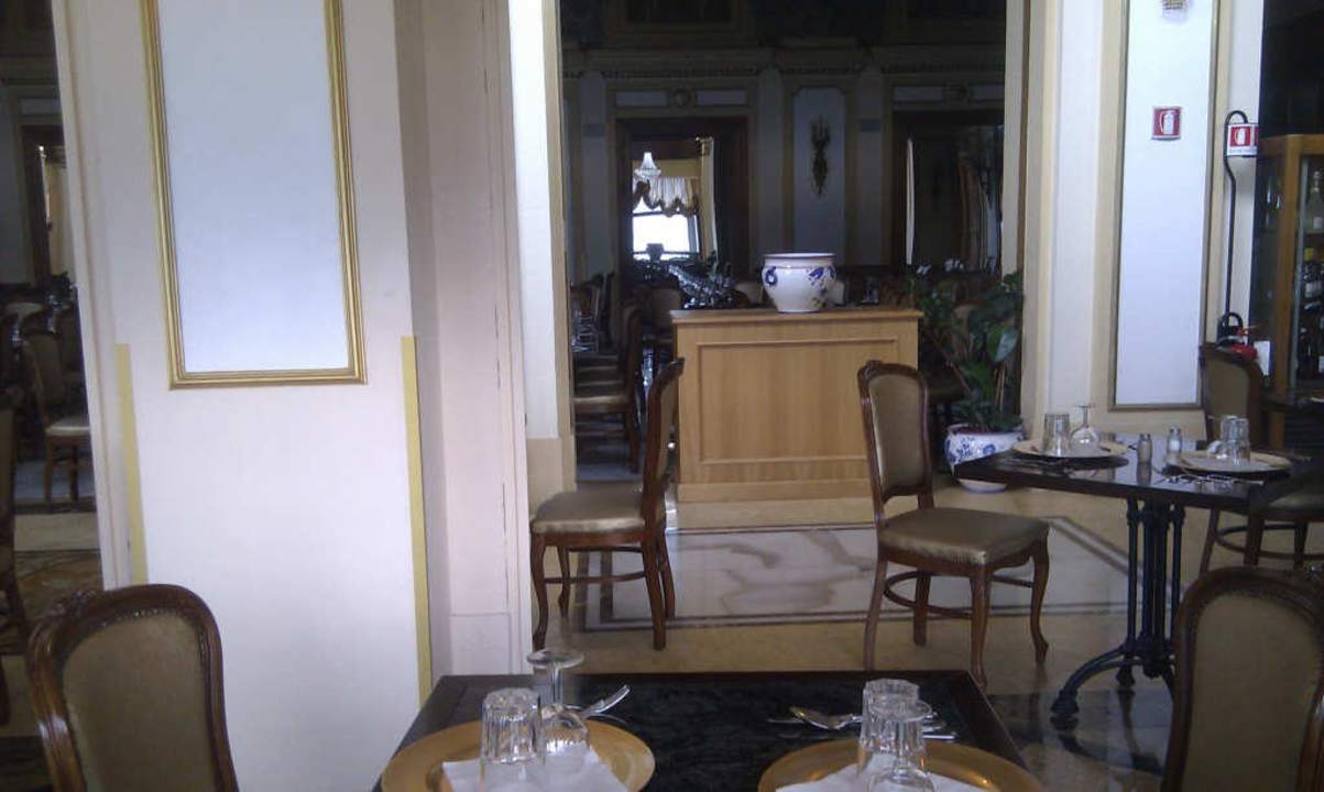 Eingangsbereich Restaurant Hotel Britannia Excelsior