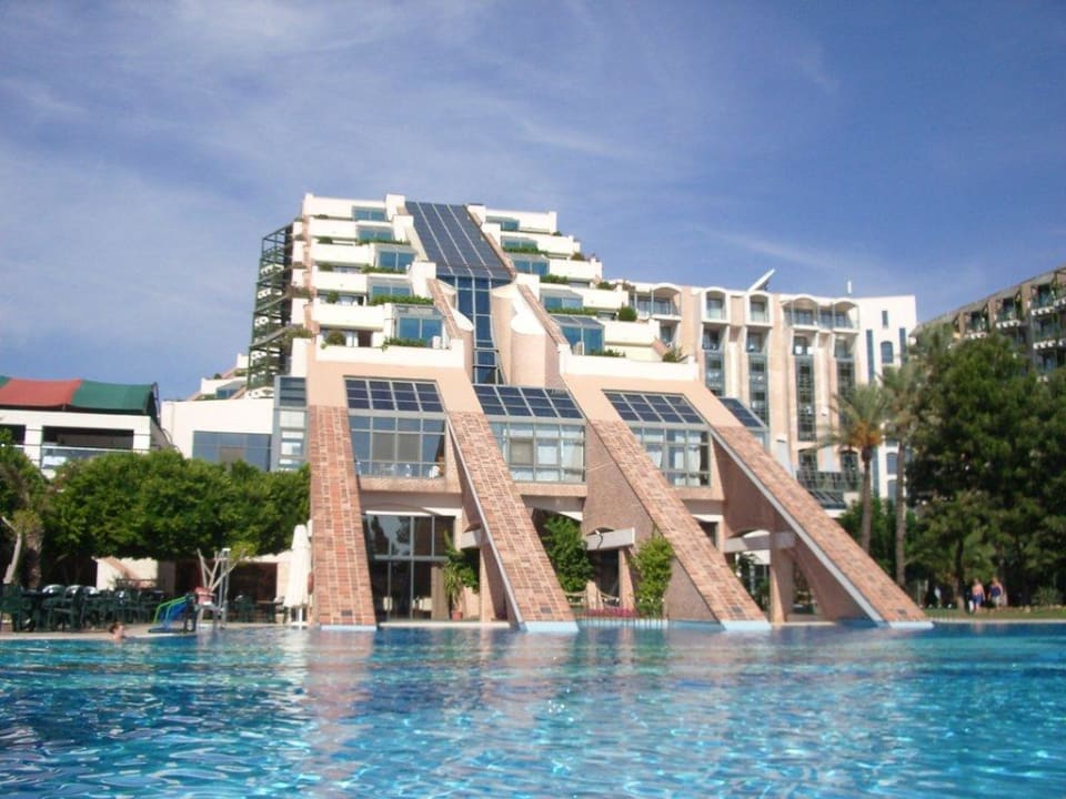 Haupthaus mit Pool Limak Limra Hotel & Resort