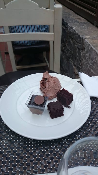 Dessertauswahl Apollonia Beach Resort & Spa
