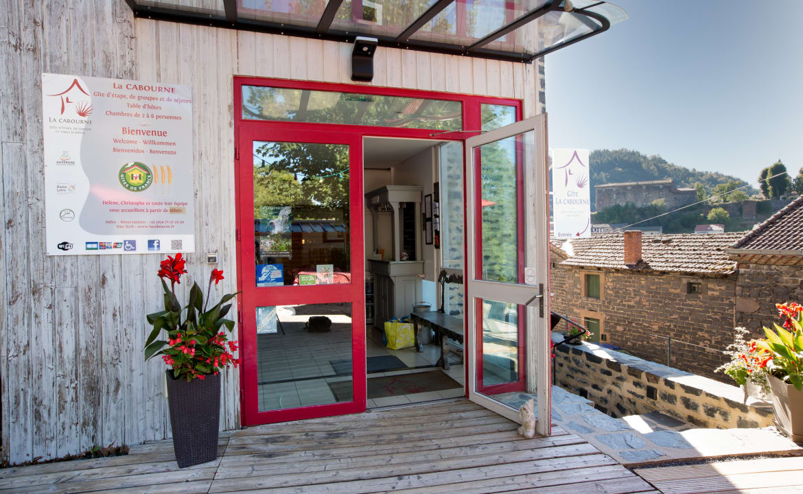 Außenansicht La Cabourne, Gîte d'étape et de groupes