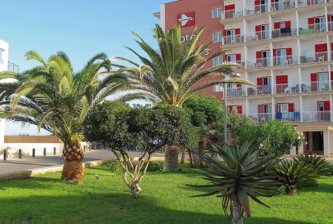 Eingangsbereich Universal Hotel Marques