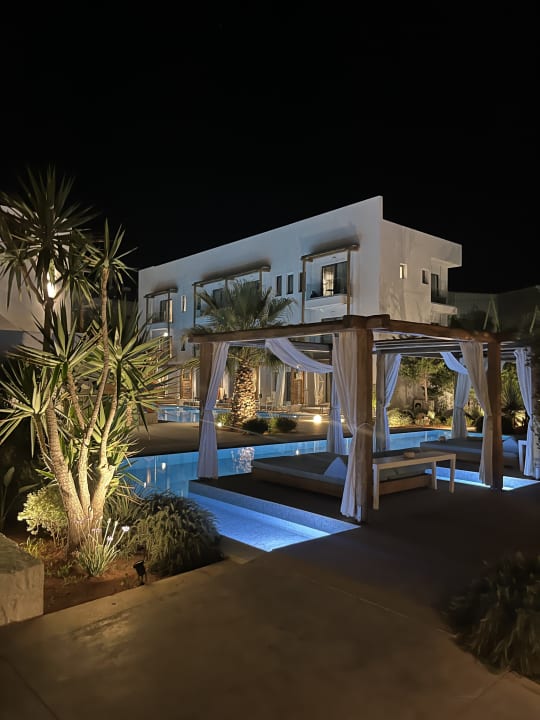 Pool Paralos Lifestyle Beach