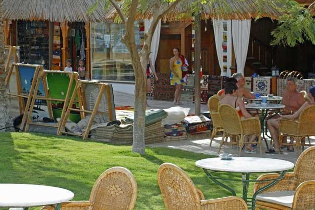 Teppiche am Oasis Siva Grand Beach