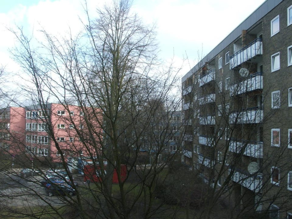 Ausblick Hofseite Novotel Hamburg City Alster
