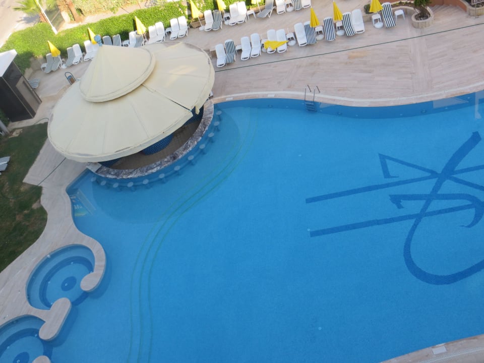 Poolbar Grand Kaptan