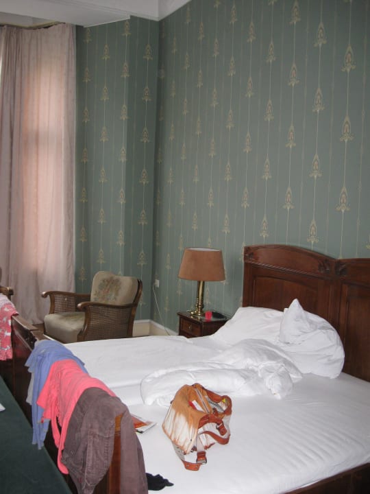 Großzügiges Zimmer, super Matrazen Hotel-Pension Funk