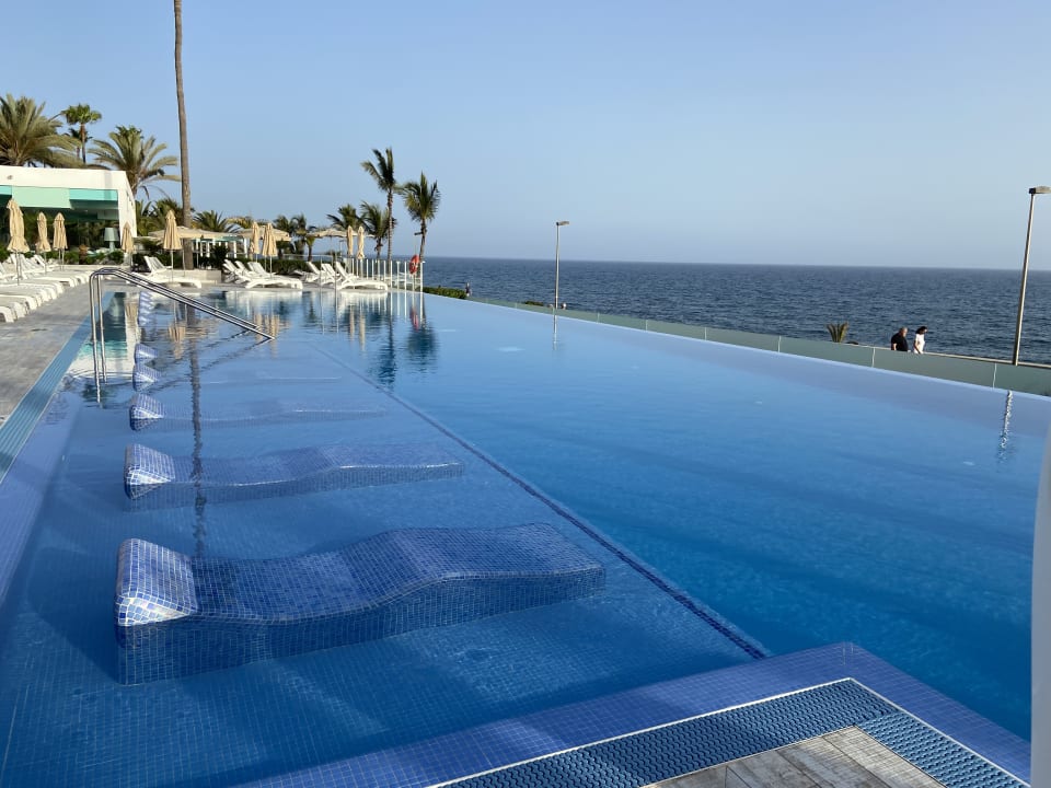 Pool Hotel Riu Palace Meloneras