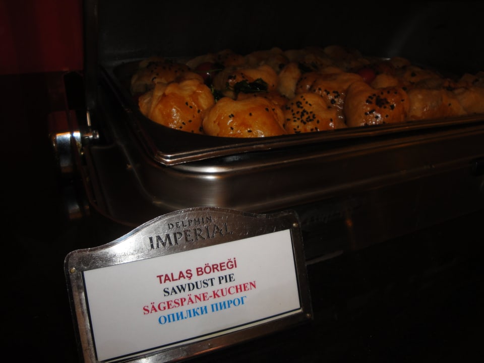 Lustige Übersetzungen bei Speisen Hotel Delphin Imperial