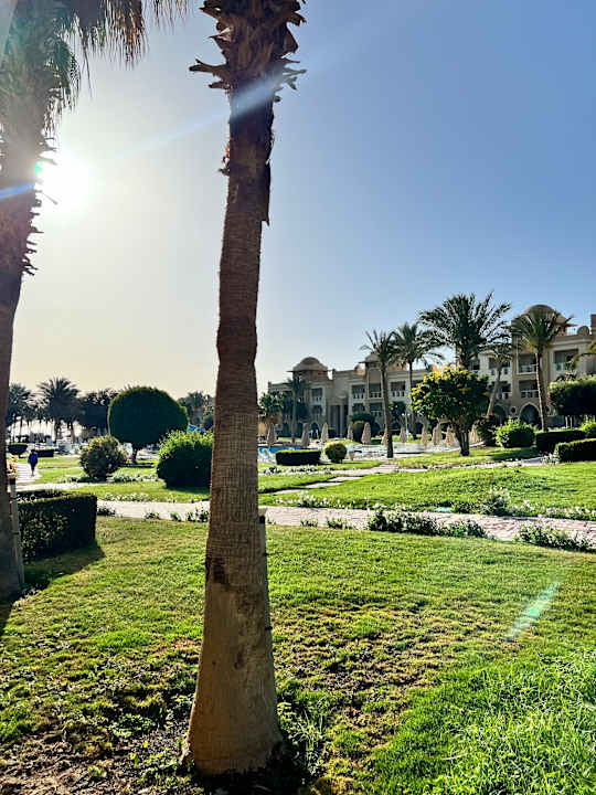 Gartenanlage Serenity Alpha Beach