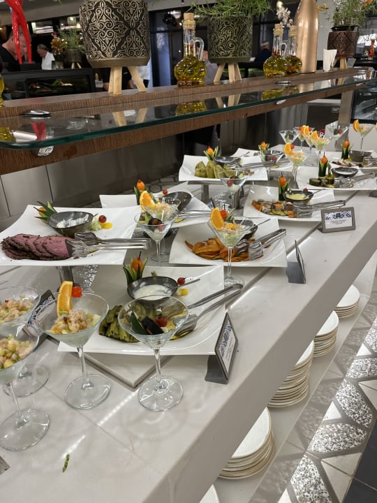 Gastro Jacaranda Luxury Resort