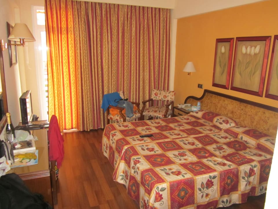 Zimmer  allsun Hotel Cormoran