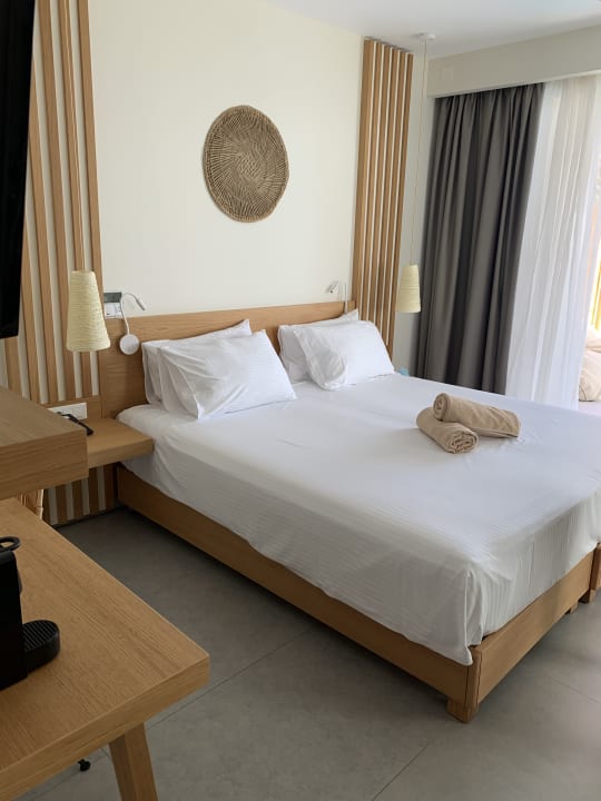 Zimmer Enorme Santanna Beach