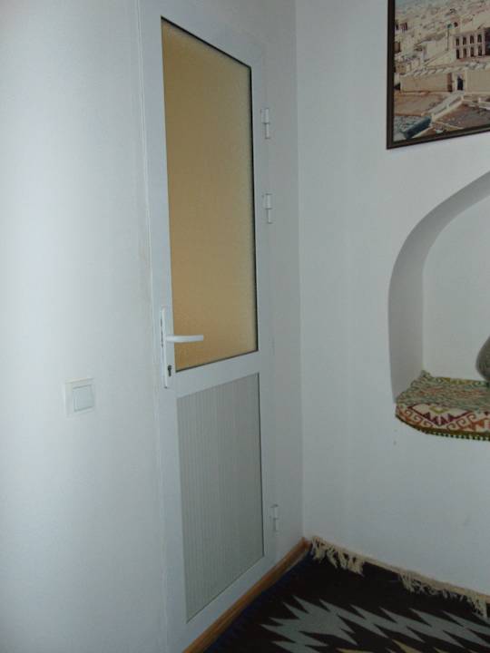 Zimmer Madrasah Polvon-Qori Boutique