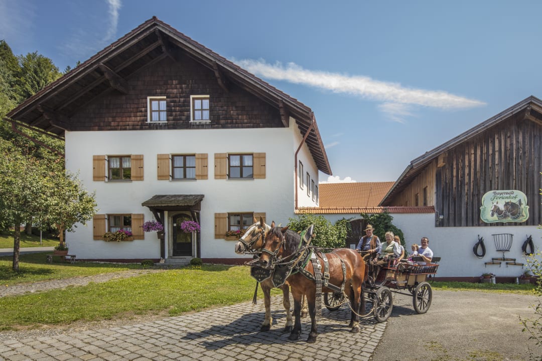 Außenansicht Bayerwald-Ferienhof Schmid
