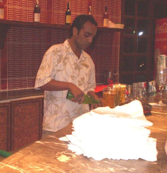 Einer der Besten Barkeper ist Eslam! Pickalbatros Aqua Vista Resort - Hurghada