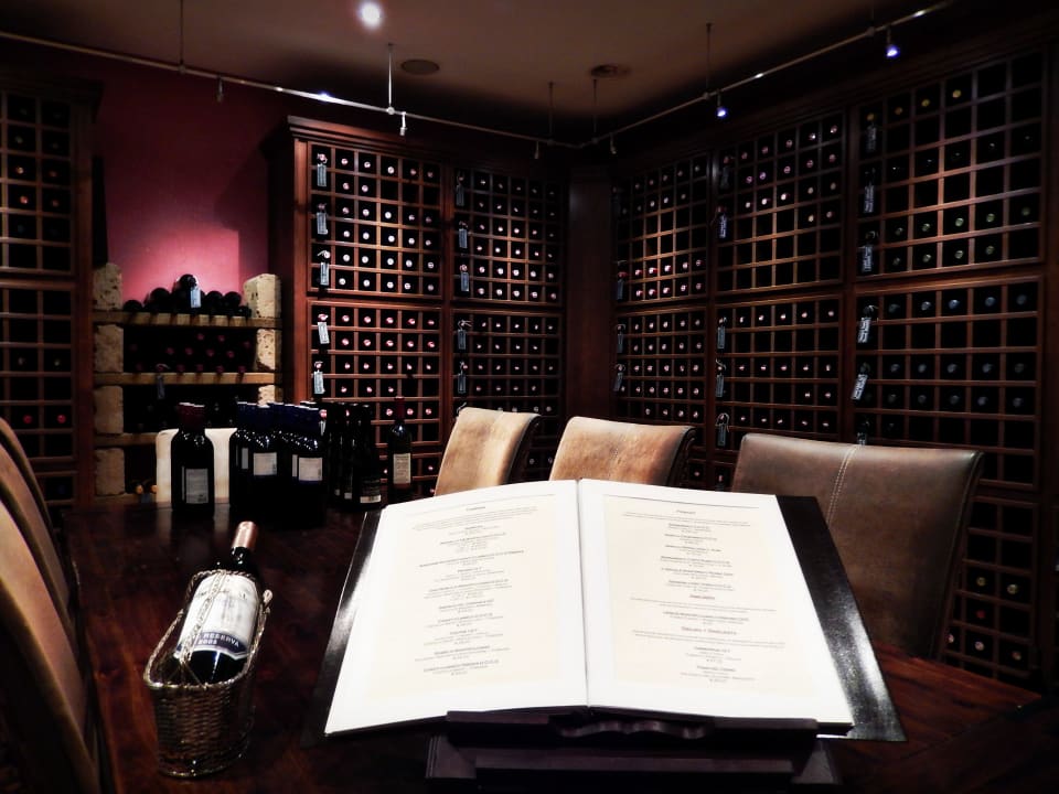 Winecellar Hotel Brigitte