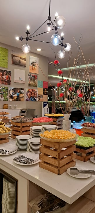 Gastro Tamarind Tree Hotel