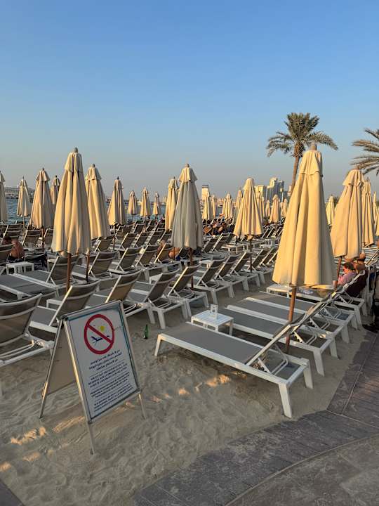 Strand Hilton Dubai Jumeirah