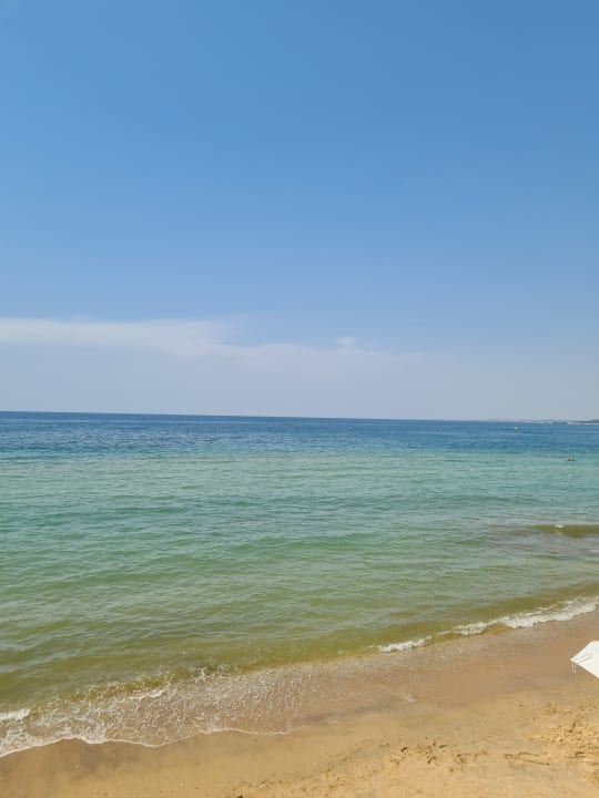 Strand Istion Club & Spa