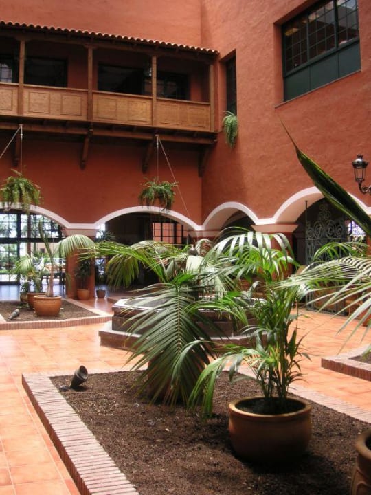 Hof mit Brunnen La Palma Princess