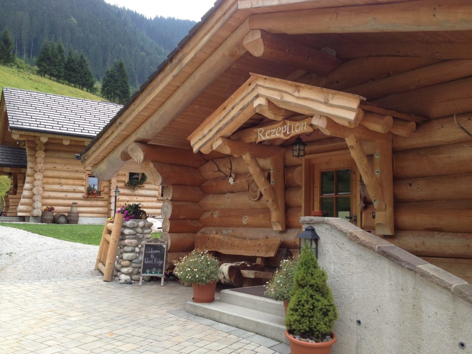 Rezeption Wood Ridge Luxury Chalets