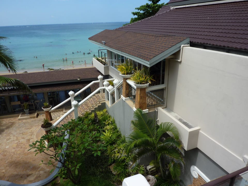 Balkonblick von Zimmer 302 Beyond Karon - Adults only 18+