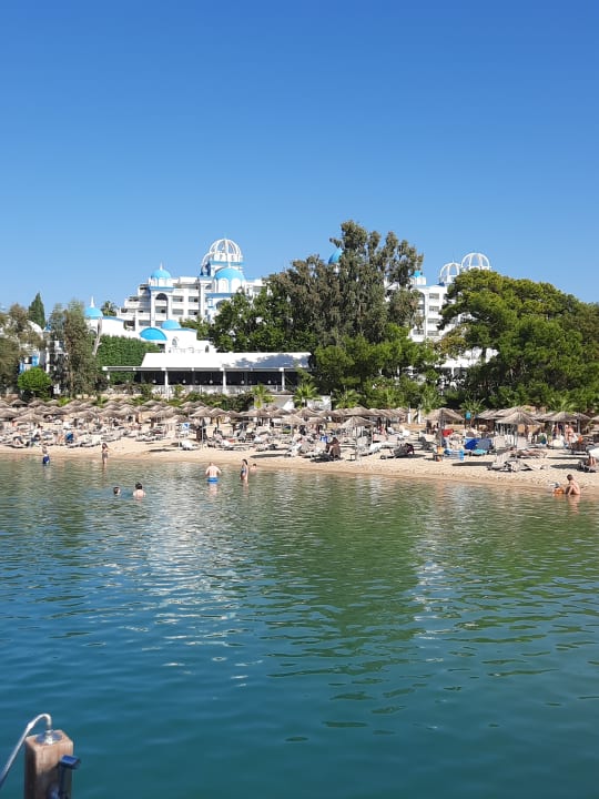 Strand Rubi Platinum Spa Resort & Suites