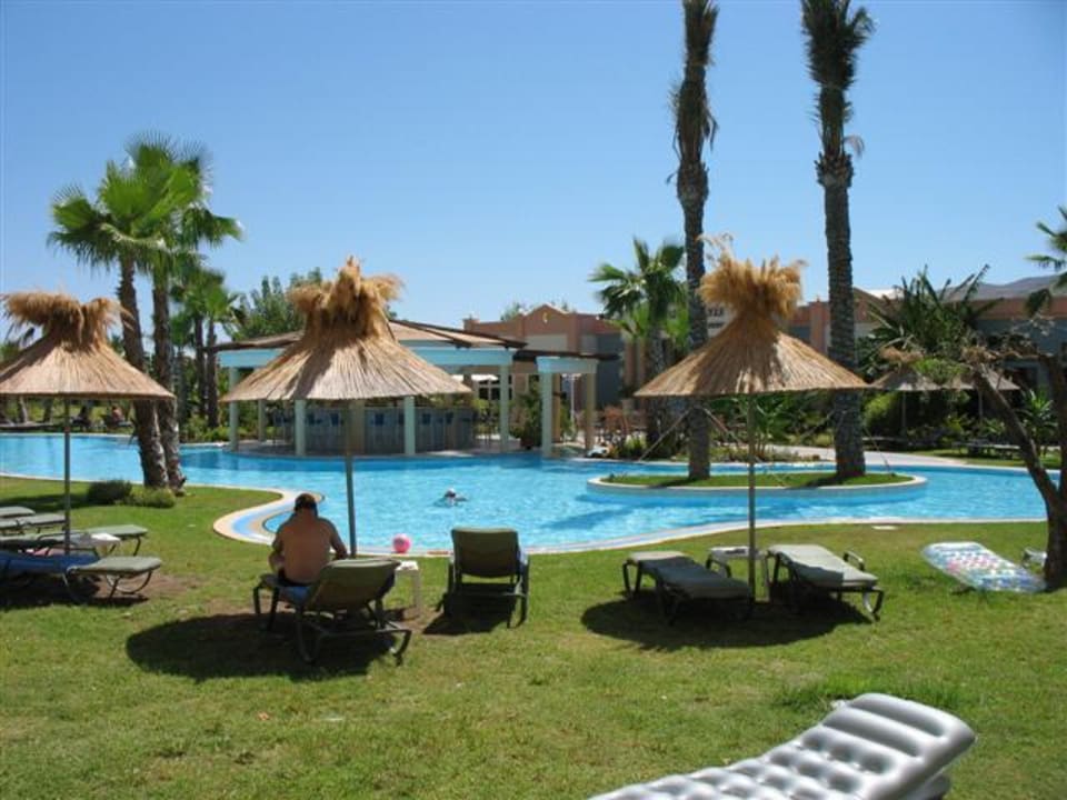 Einer der vielen Pool's im Hotel Atrium Palace Atrium Palace Thalasso Spa Resort & Villas