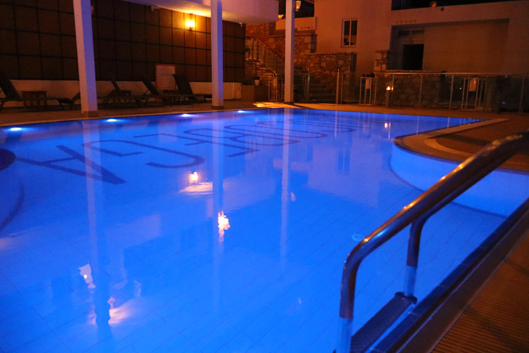 Pool Mucobega Hotel 2