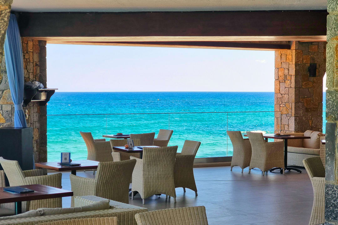 Gastro Alexander Beach Hotel & Village Resort