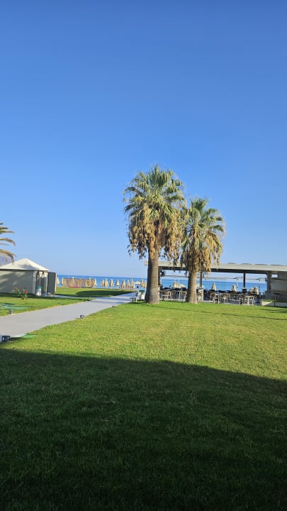 Strand Vantaris Luxury Beach Resort