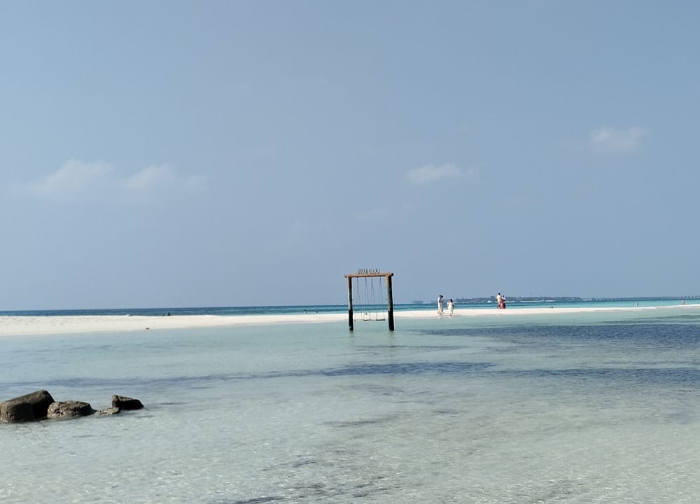 Strand Kuredu Island Resort & Spa