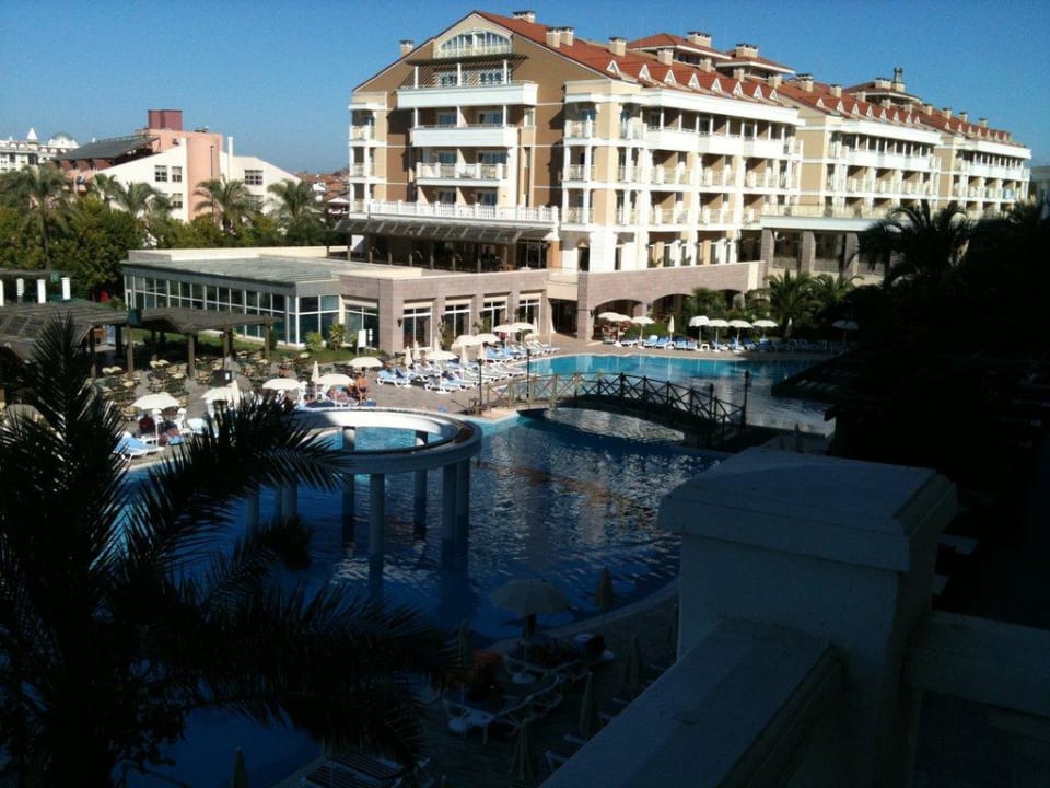Blick vom Zimmer auf den Poolbereich Trendy Aspendos Beach Hotel
