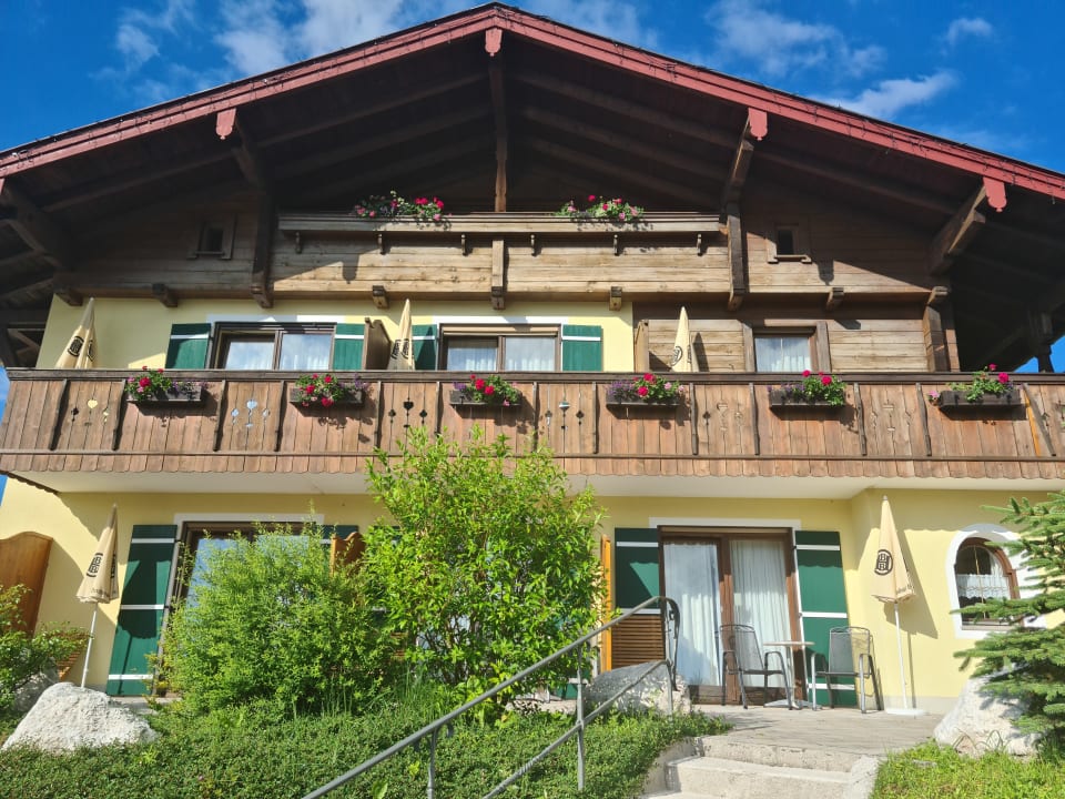 Außenansicht Alpenhotel Bergzauber