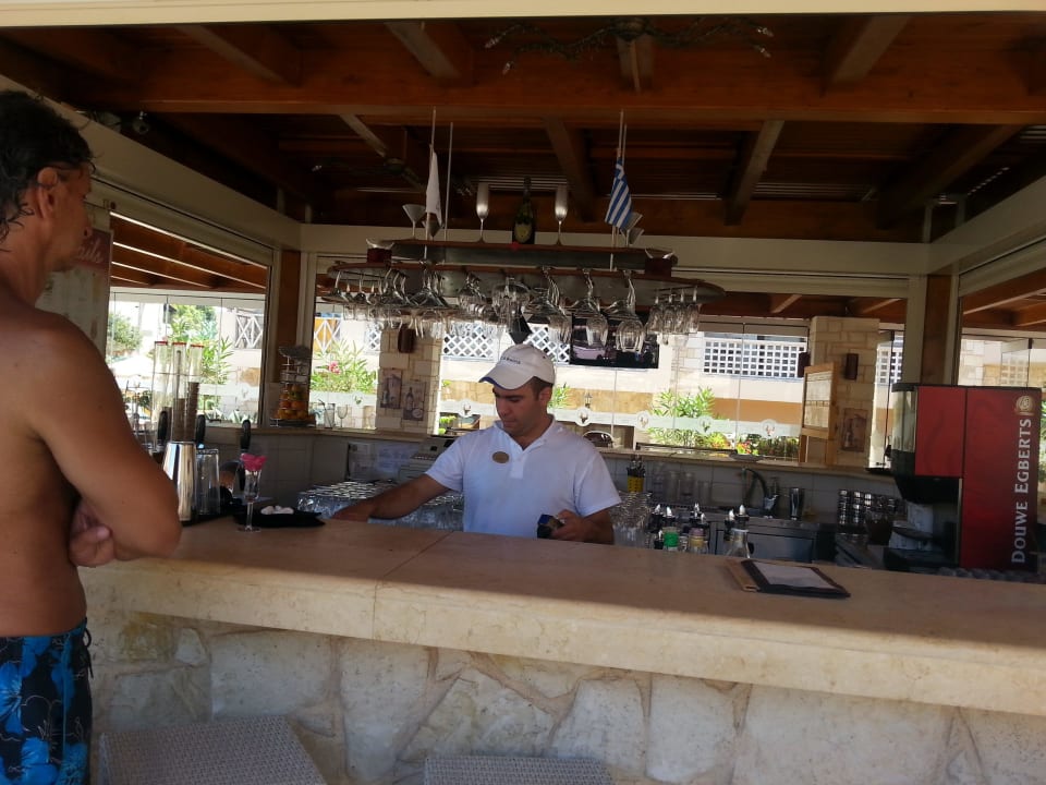 Thanasis Cactus Royal