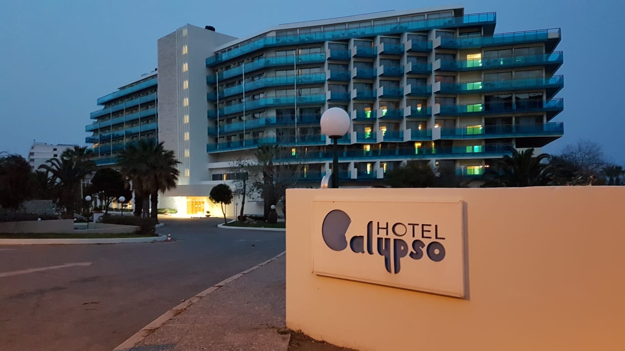 Außenansicht Hotel Calypso Beach