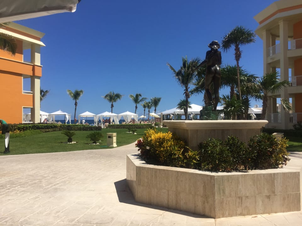 Pool Bahia Principe Luxury Akumal