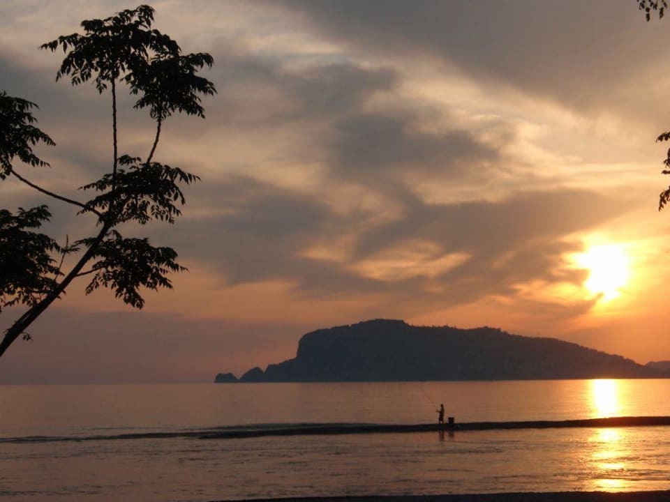 Sonnenuntergang am Strand Labranda Alantur Resort