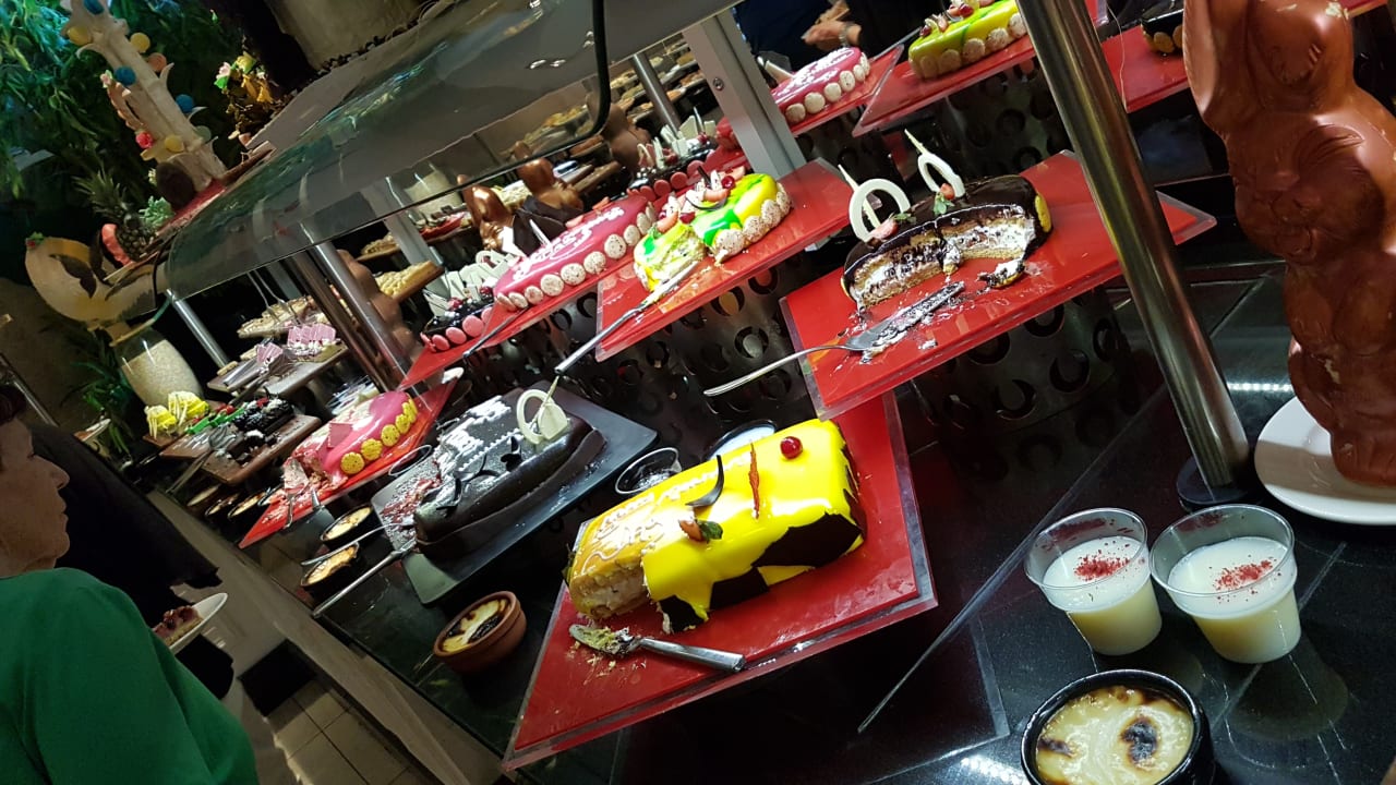 Gastro Well Palace Side