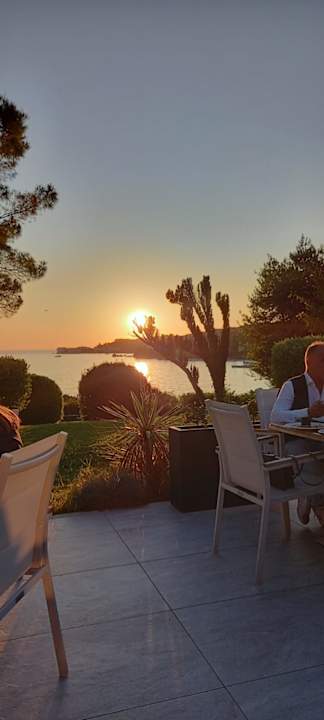 Gastro Remisens Hotel Metropol