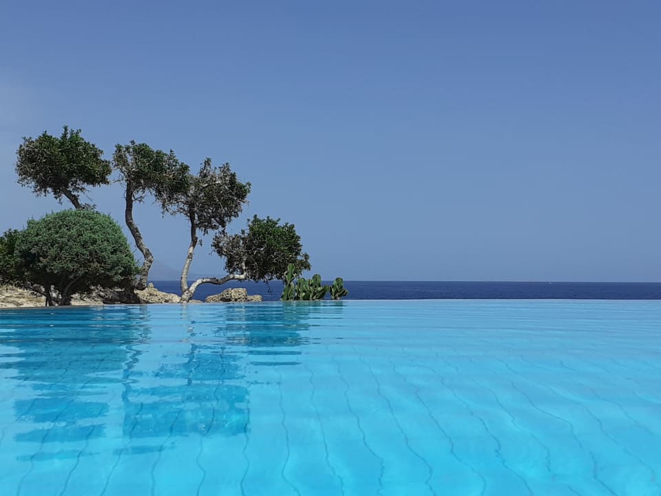 Pool Kakkos Beach Hotel