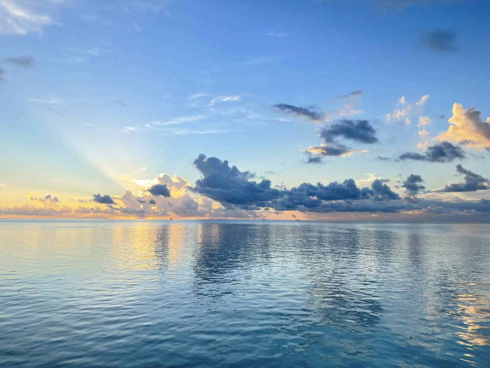 Außenansicht Mercure Maldives Kooddoo Resort